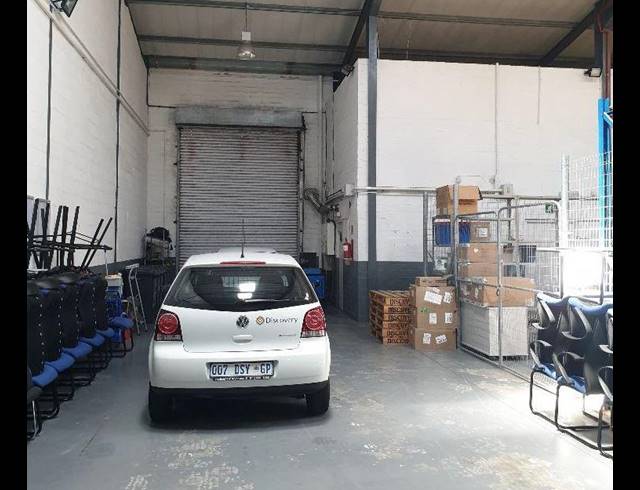 539M² WAREHOUSE TO LET IN MARCONI BEAM INDUSTRIA